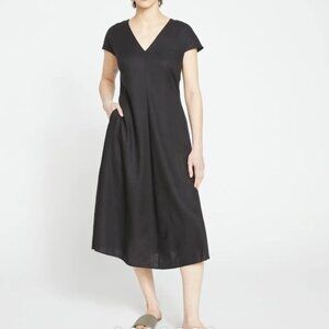 Universal Standard Louvre Bowback Linen Dress Black